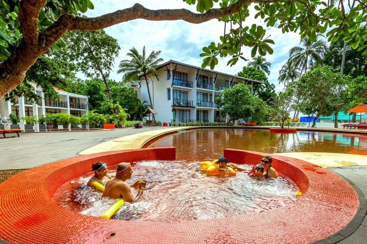 A pool in Sri Lanka with views of the Indian Ocean